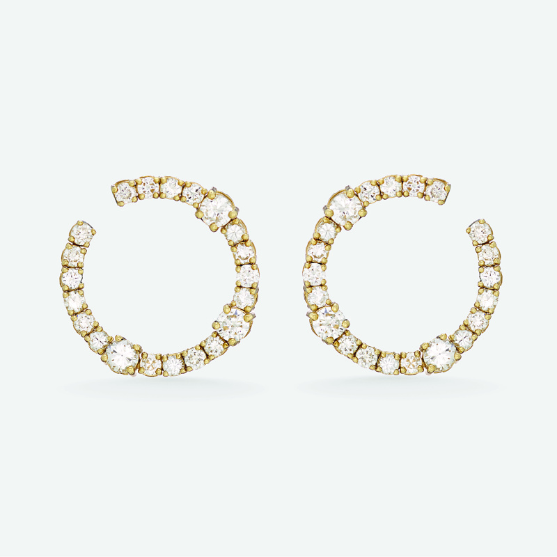 m32e1 embrace earrings jewels
